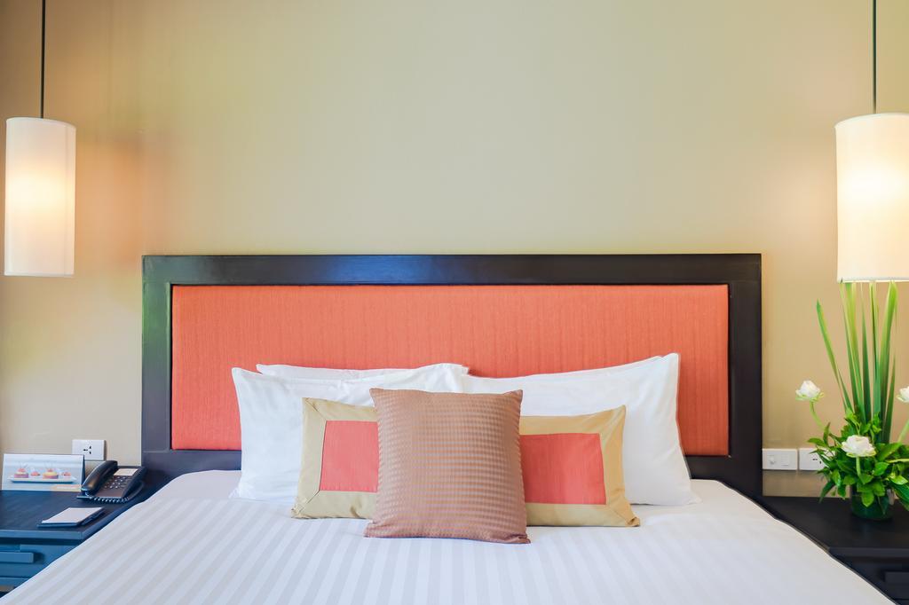 Impiana Beachfront Resort Chaweng Noi, Koh Samui מראה חיצוני תמונה